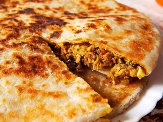 Chicken Keema Naan.