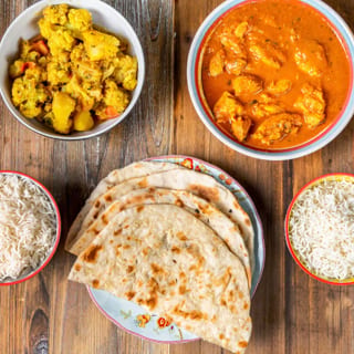 2 Dish Entrée Special - Chk. & Veg. Combo - 2Naan