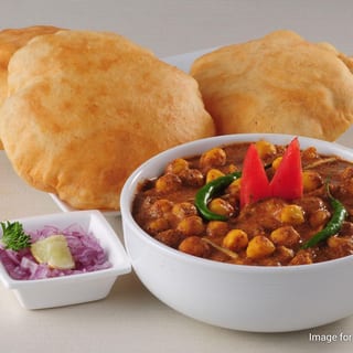 Chole Poori